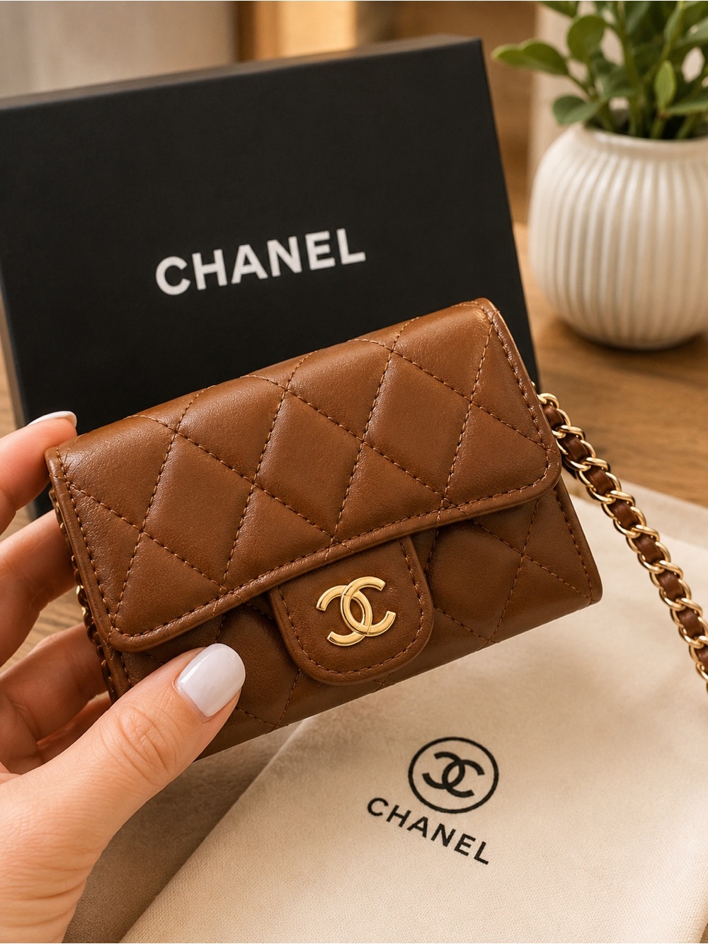 Quilted Brown Mini Wallet-On-Chain with Gold CC